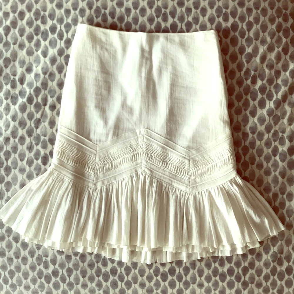 Elie Tahari white skirt